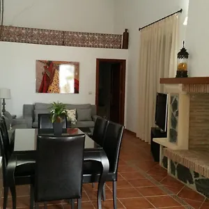 Cortijo De La Fuente La Bobadilla